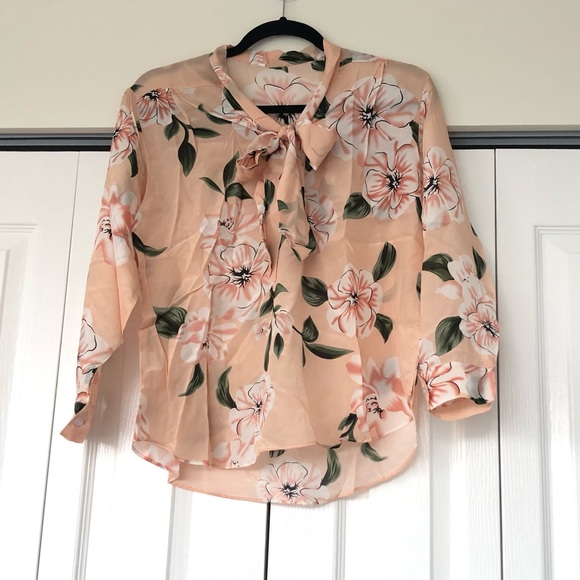 100% silk blouse - Picture 2 of 6